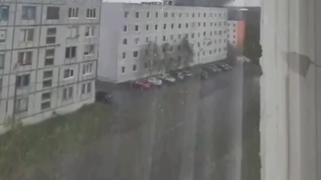 💥 A powerful explosion in the Russian city of Severomorsk. This city is home to nuclear submarines.
