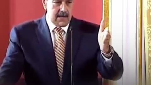 Nicolás Maduro: "Putin, hermano de Chávez, padrino de Maduro"