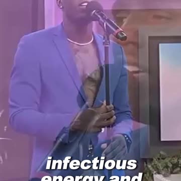 Jamal Roberts Shines with Powerful Vocals & Energy Live on Stage