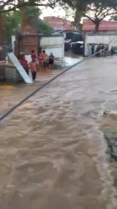 Se rompe tubo en Henequén tras parada técnica de Acuacar