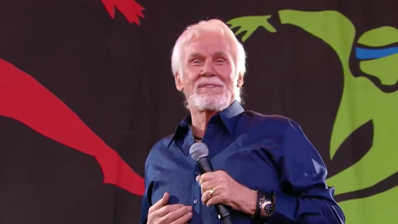 Love Or Something Like It - Kenny Rogers (live)