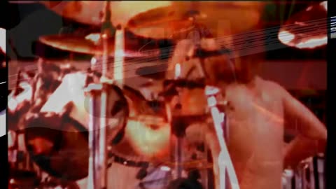Metallica - Harvester of Sorrow (Live Bassalong!! in Moscow) (480p)