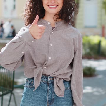 A gramática ou o contexto?