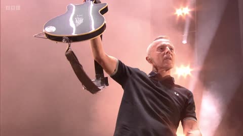 Shout - Tears for Fears (live)