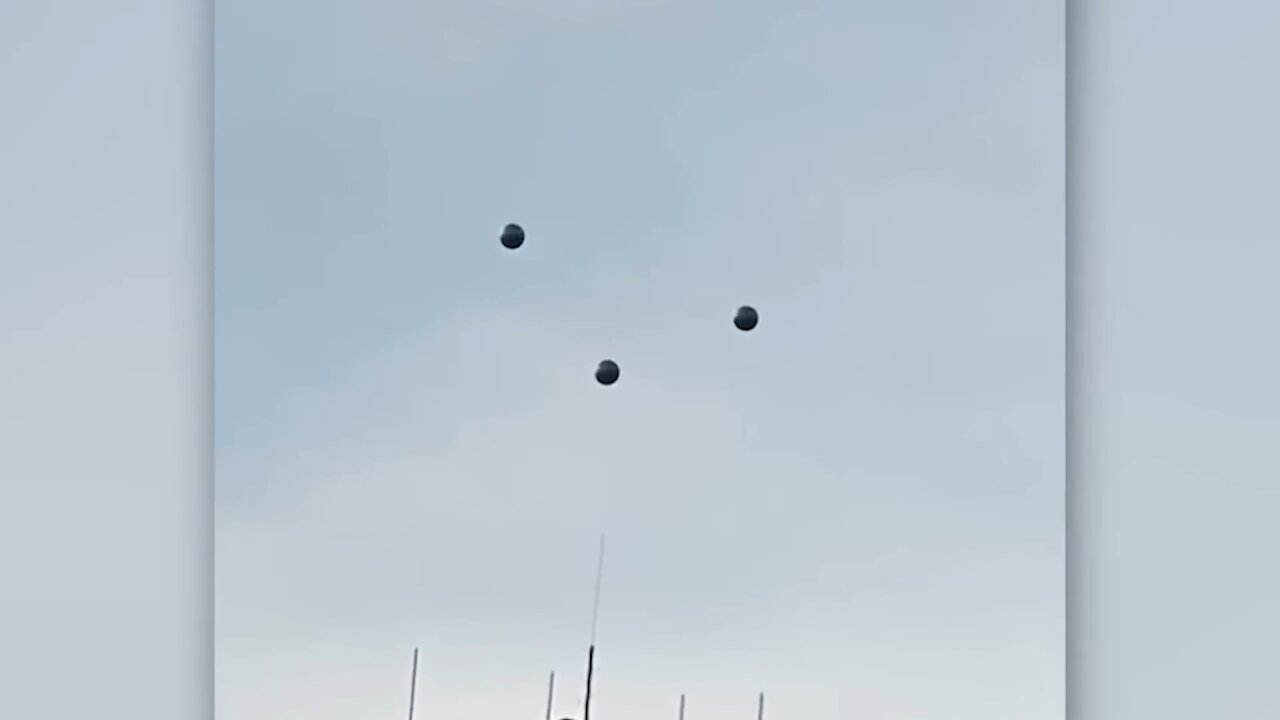 Unknown Orbs over St. Petersburg, FL