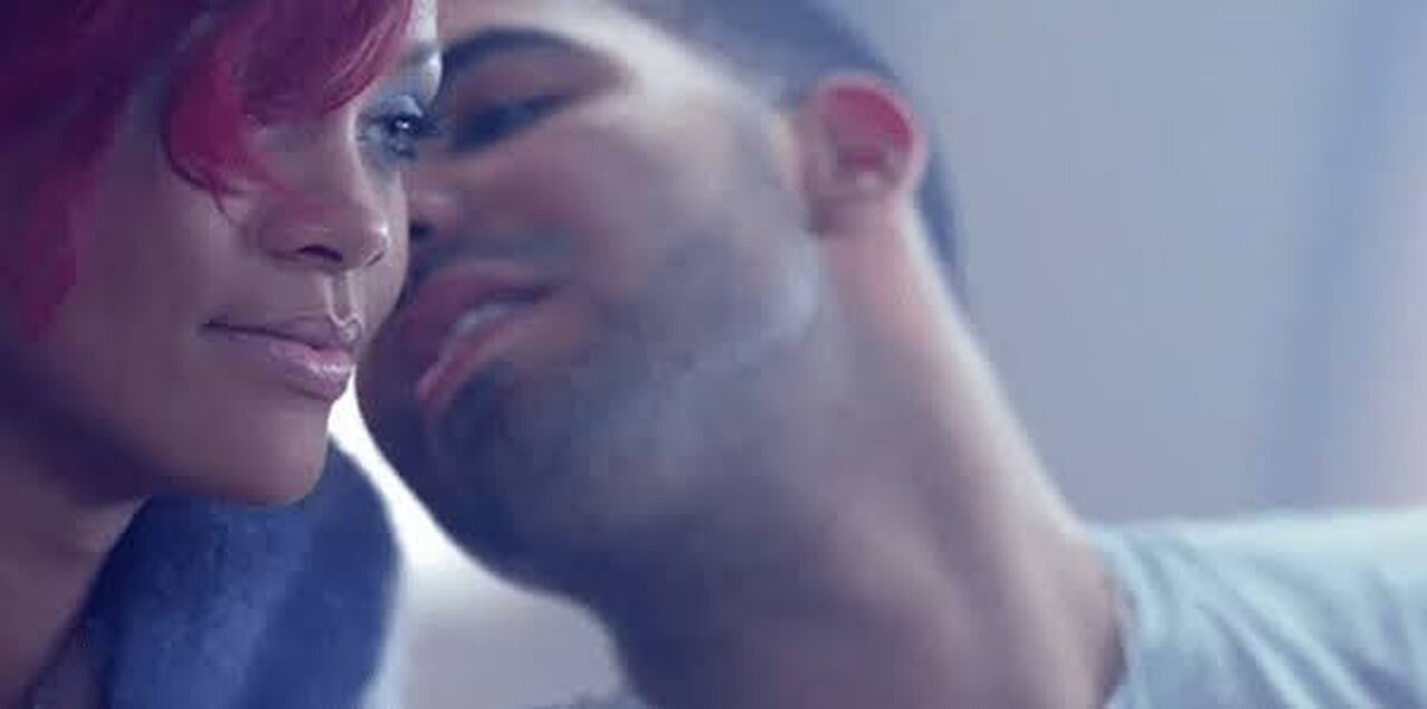 Rihanna - What's My Name? ft. Drake