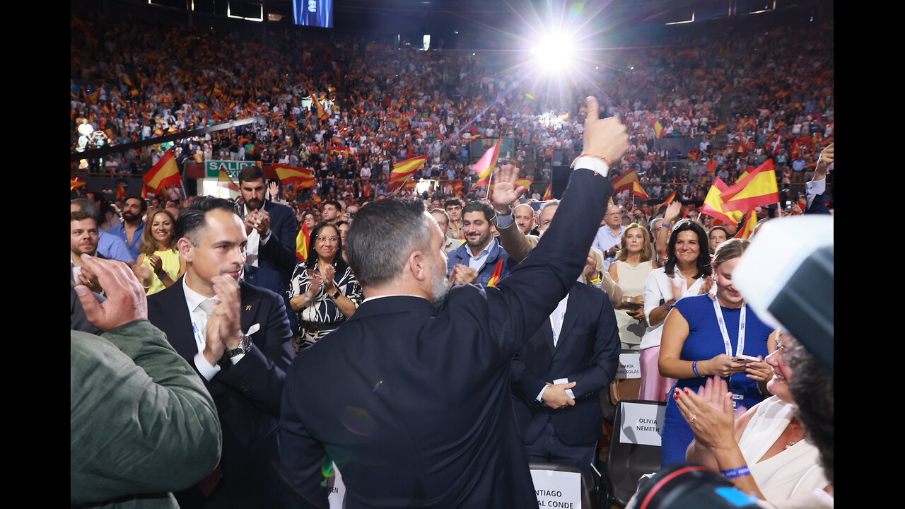 Llegada de Santiago Abascal al acto de clausura de EuropaViva25 de VOX