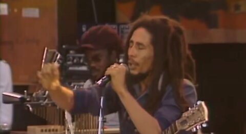 Bob Marley & The Wailers - Ambush In The Night (Live in Santa Barbara 1979)