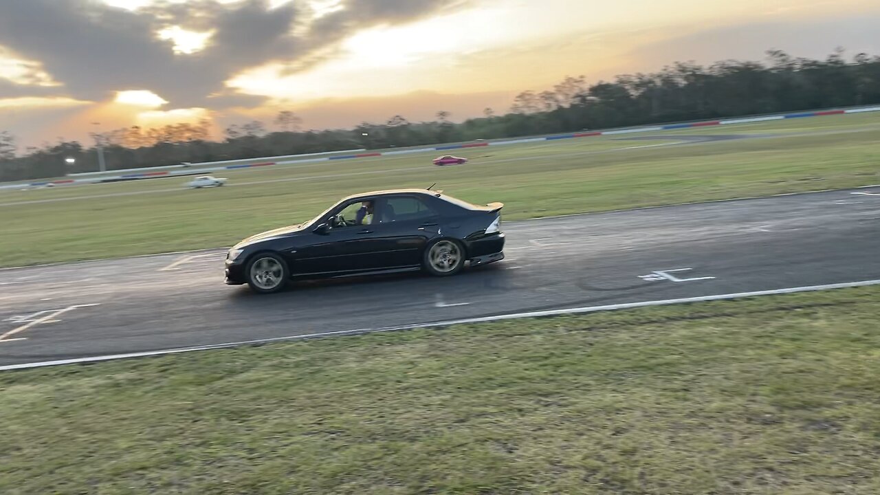 Lexus Drag Race