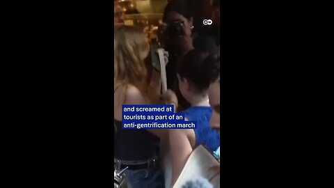 MEXICANS RIOT OVER IMMIGRATION INTO MEXICO