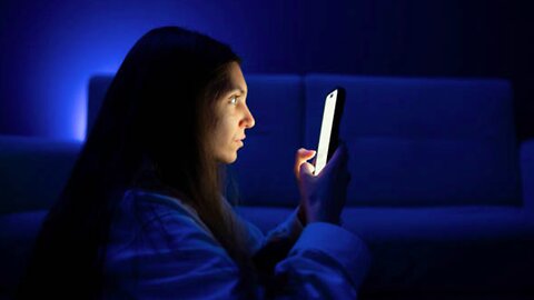 blue light toxicity countermeasures
