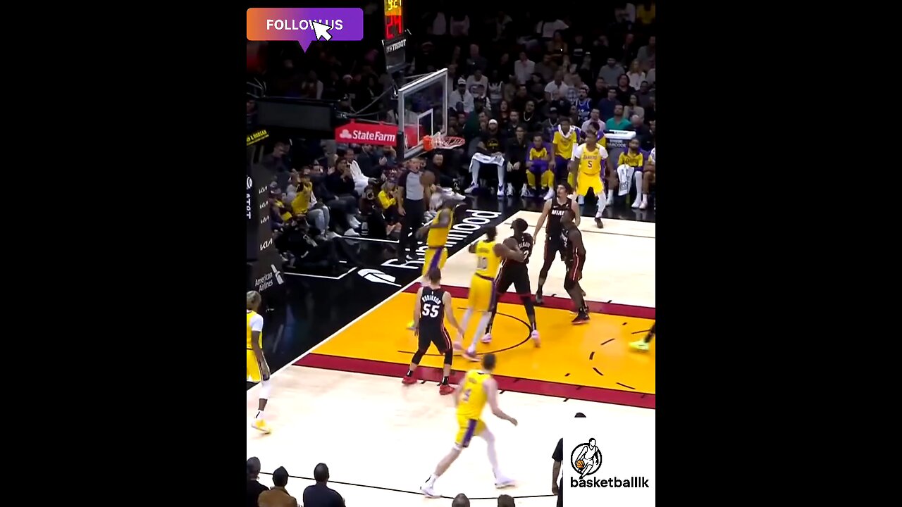 The King Still Reigns: LeBron’s Year 22 Dunk Show!🏀🔥