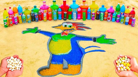 How to make Woody Woodpecker with Orbeez Colorful, Fanta, Big Coca-Cola, Mentos and Popular Sodas