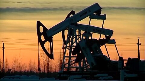 Oil drops to 4 year low, China metals tumble
