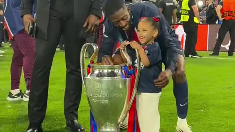 Ousmane Dembele Kissing His Daughter after Winning Champions League with PSG