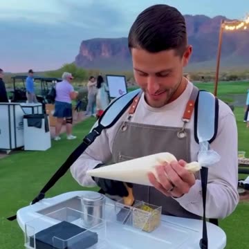 First impressions matter in business. 🏆