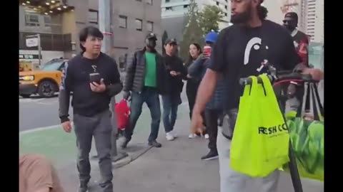 Black helps black criminal escape 