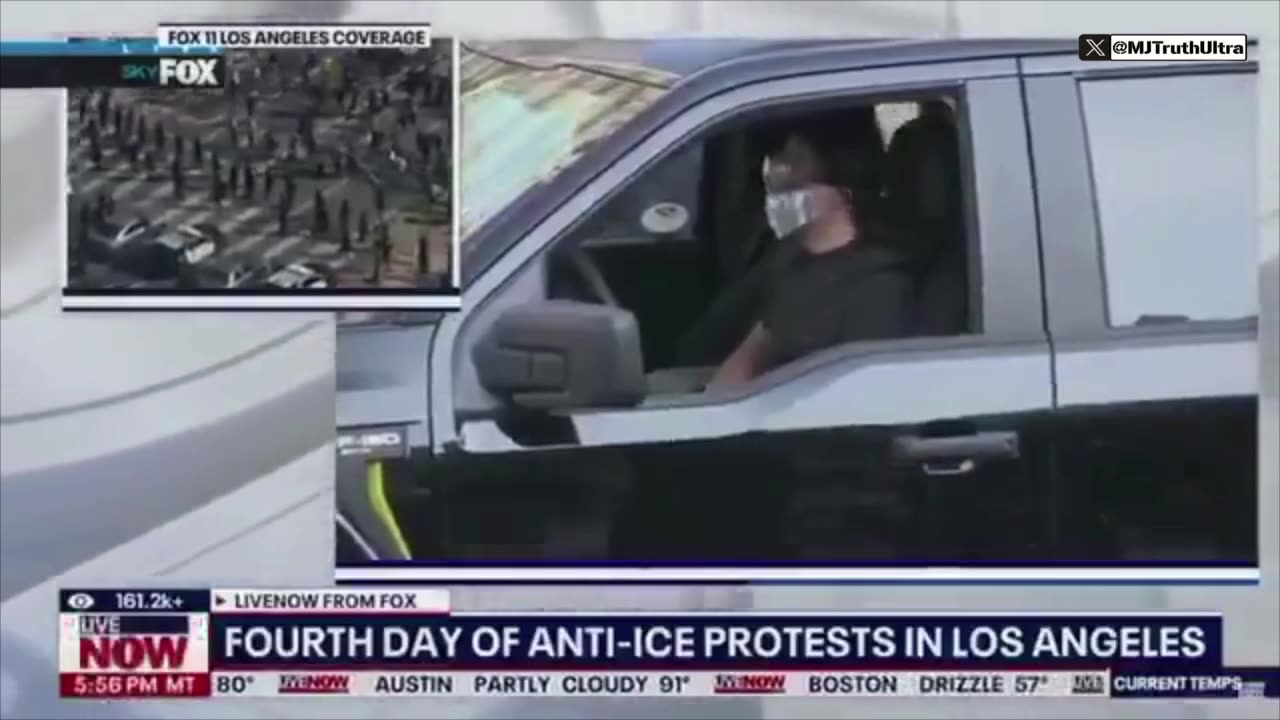 LA RIOTS - Man Hands out expensive Gas Masks