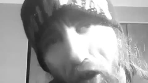 Cyraxx on YT. "#beworthless". 5/17/2025. Lol, don't be petty because I found your new channel, lol.