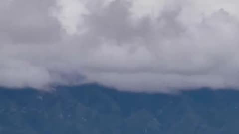 B-2 stealth bomber sighting over Burbank,