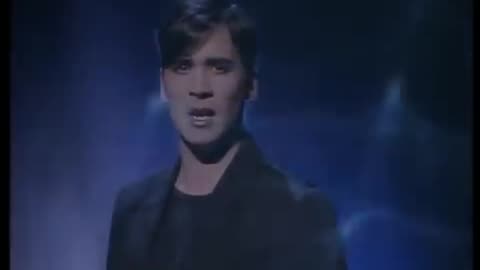 Nov 22, 1986: "Human" by The Human League hit #1 on the Billboard Hot 100.