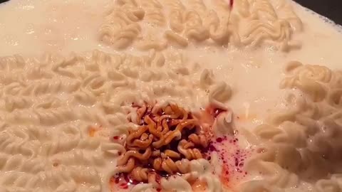 Have you ever tried making Buldak in milk? 🥵 Try it like this!