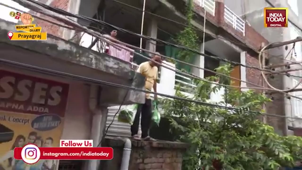 Prayagraj_Floods_2025__SDRF_Rescues_Hundreds_as_Posh_Colonies_Go_Under_Water___India_Today