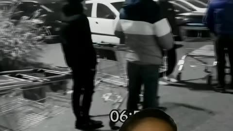 Es geht los mit Feuerwerken