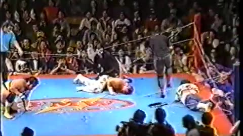 FMW & Michinoku Onita, Goto, Sasuke vs Toi, Pogo, Shinzaki (1993)
