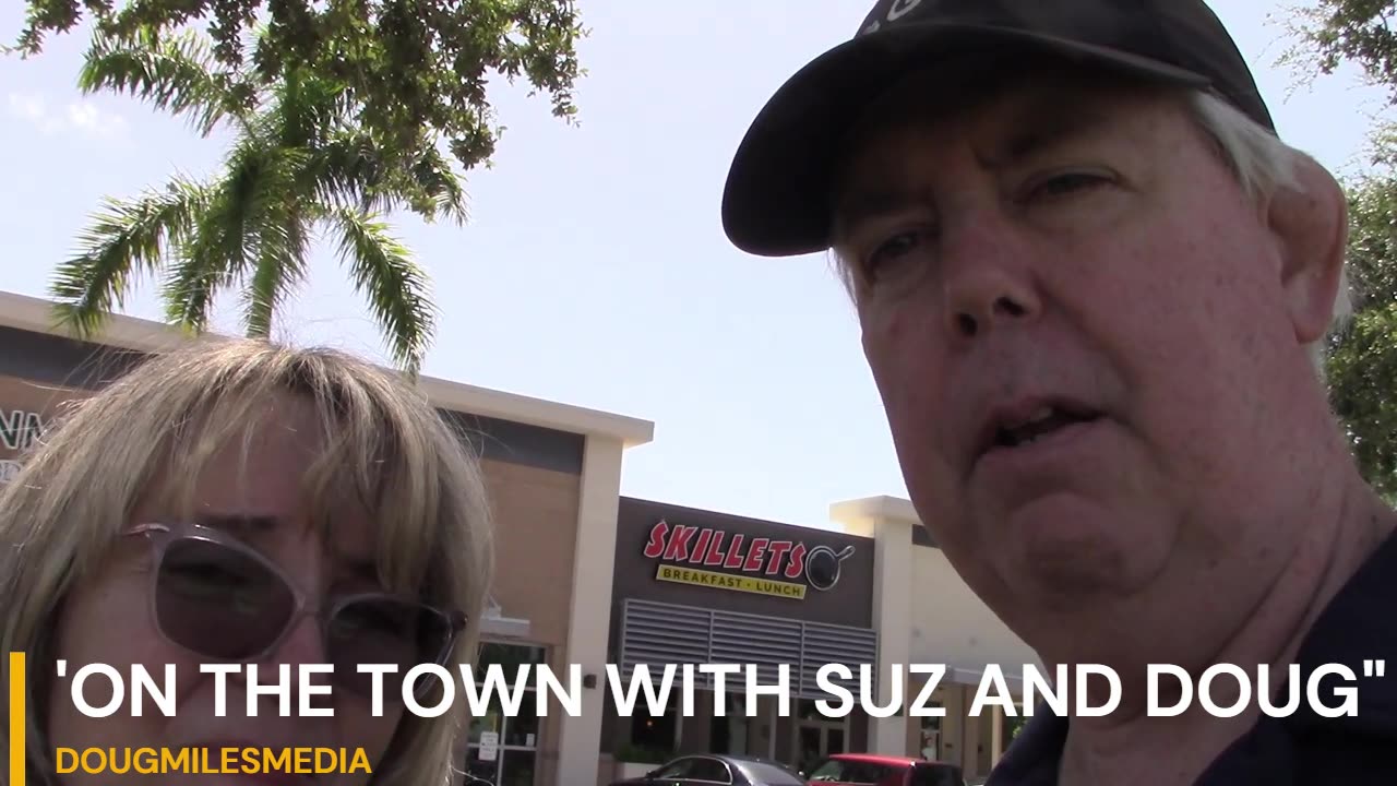 "On the Town with Suz and Doug" Review Skillets Restaurant Breakfast