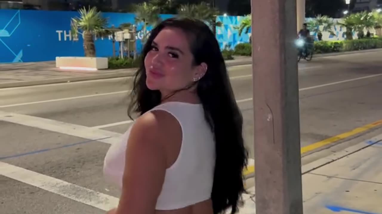 🍑 Phat Booty Shake 🍑