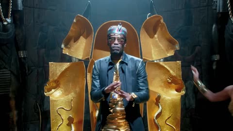 Katy Perry - Dark Horse ft. Juicy J 