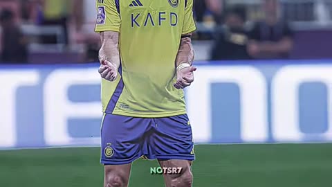 Cristiano Ronaldo talking to himself