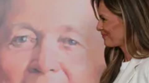 Melania Trump & Bush Family Honor Barbara Bush With Stamp Promoting Literacy & Rights - WorldEye