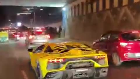 Lambhorgini Exhaust in crowd