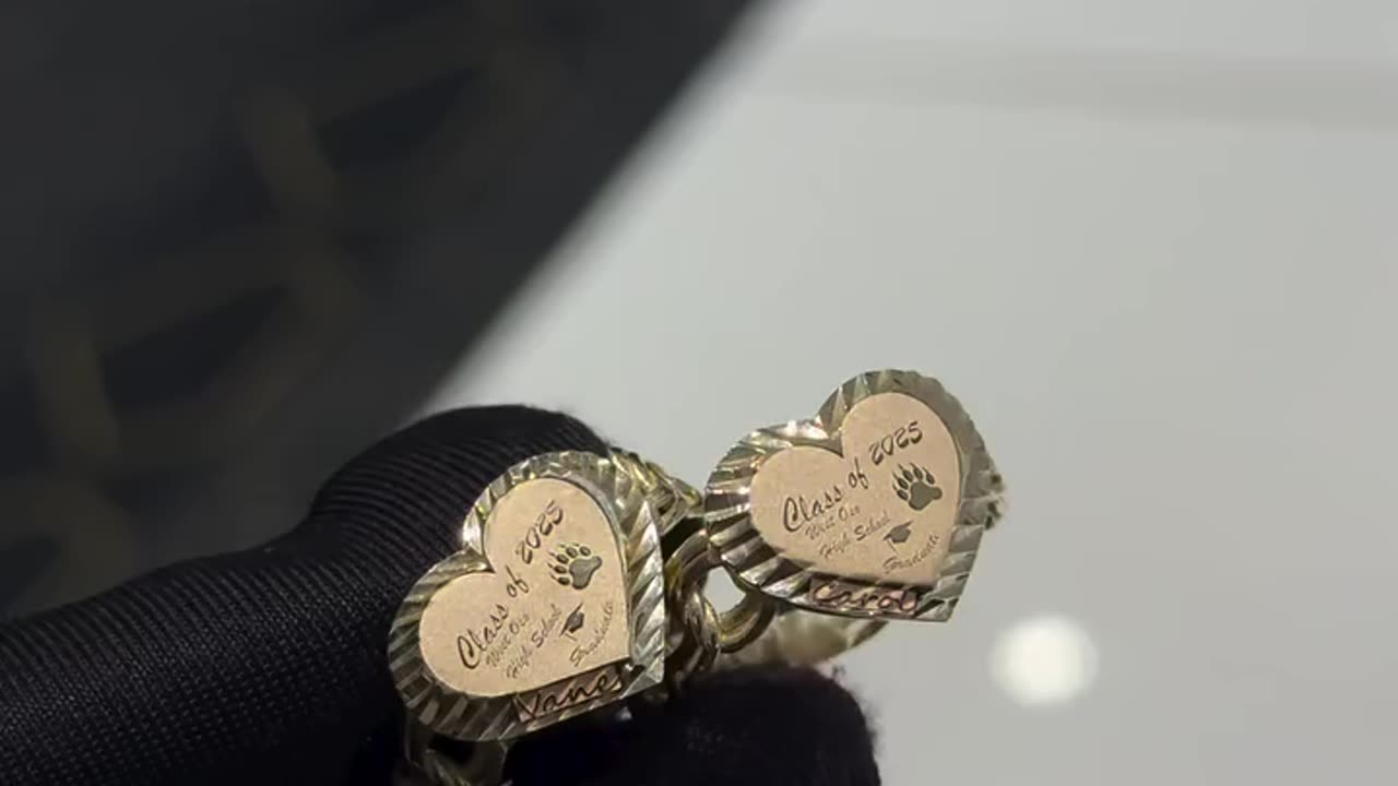 Real 10k Gold Custom Heart “Class of 2025” Ring