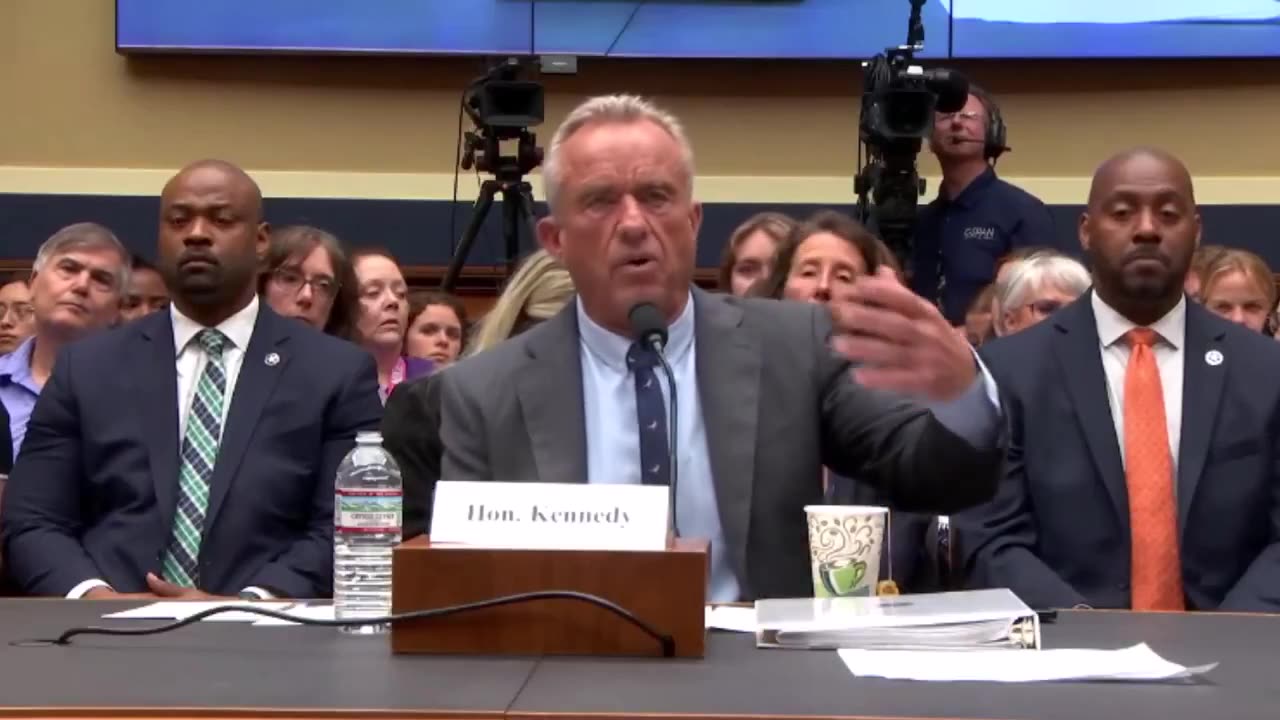 RFK JR. ON MIGRANT CHILDREN BEING TRAFFICKED
