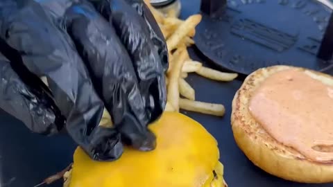 Amazing_smash_burgers_Video Cooking Video