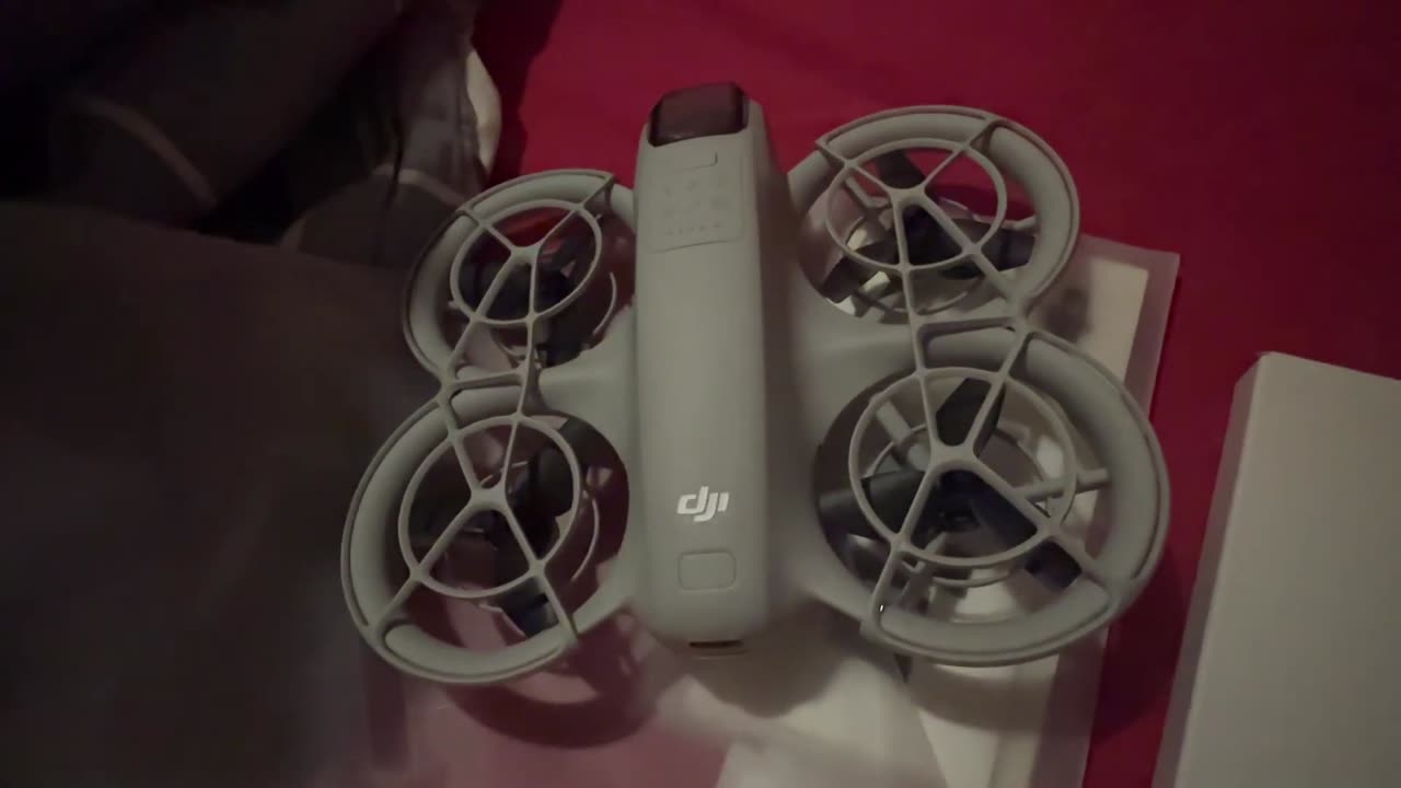DJI Neo Drone Unboxing