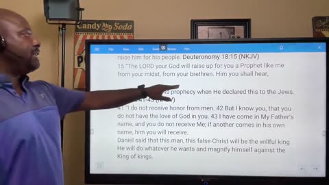 Episode 1079: Do the Jews today believe that their Messiah will be both God and Man?