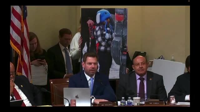 ICE Director gives fantastic answer for why he won't resign from ICE