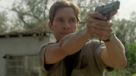 Marty executes child predator in True Detective 2014