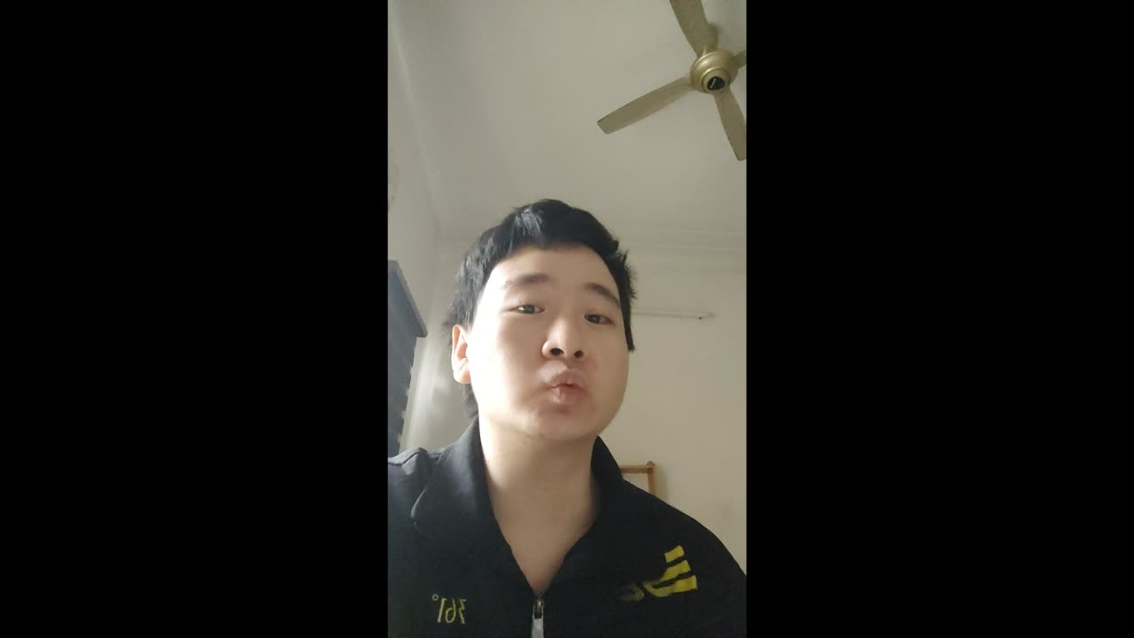 Thiện chuyển khoản cho 61 và 68 anh chị