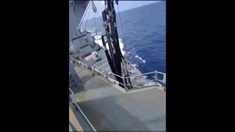 New footage showing the collision between USS Truxtun and USNS Supply
