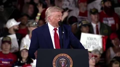 Trump casually ‘misgenders’ heckler
