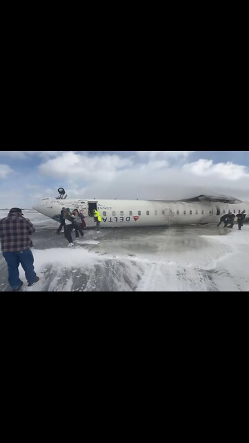 REMEMBER THAT PLANE 👀 THAT LANDED UPSIDE DOWN ⁉️