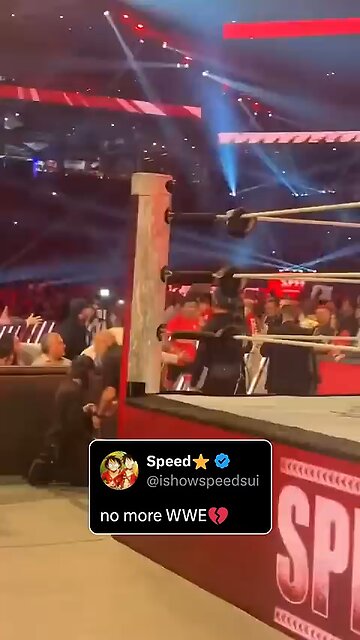 Speed's Royal Rumble debut didn't go to plan 😬 (via @IShowSpeed)