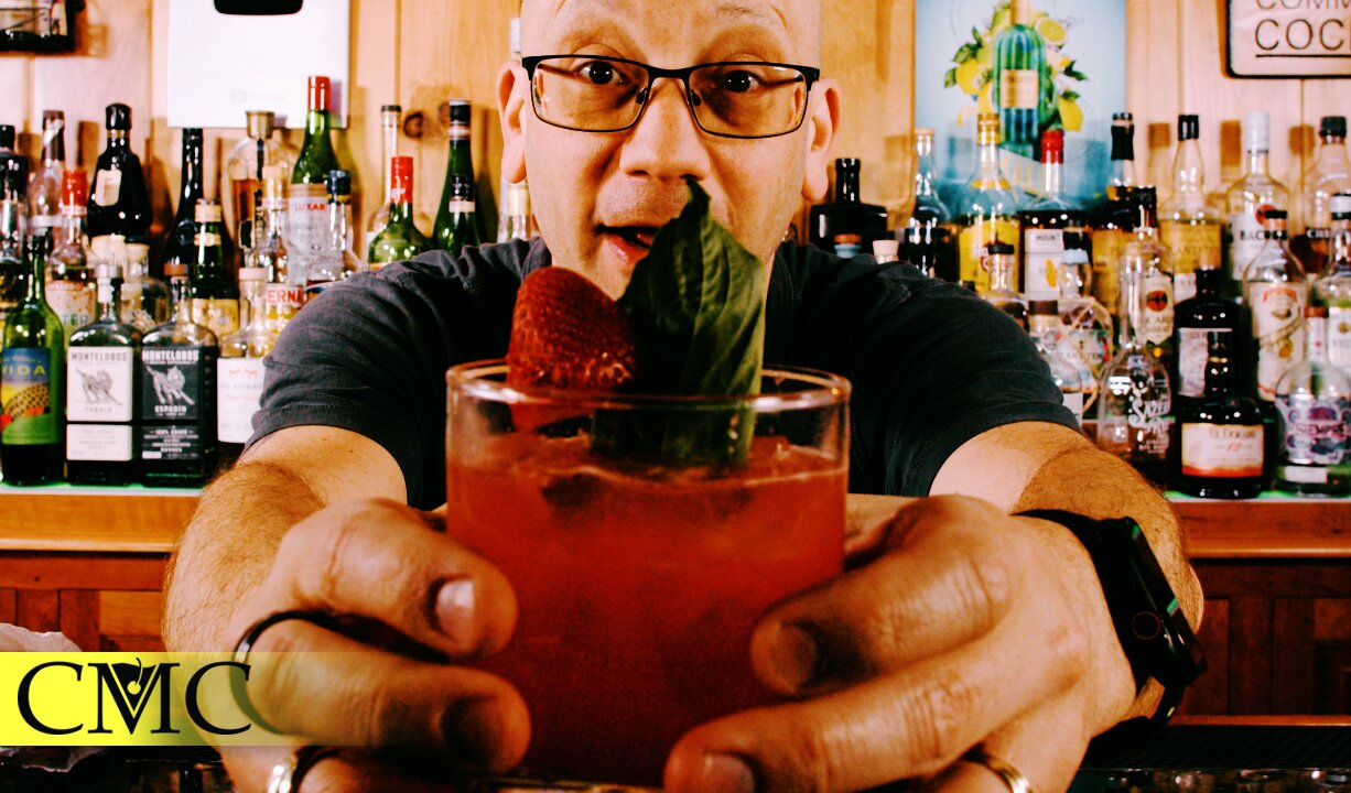 Cinco de Mayo Margarita Idea: Strawberry Basil Twist! 🍓🌿