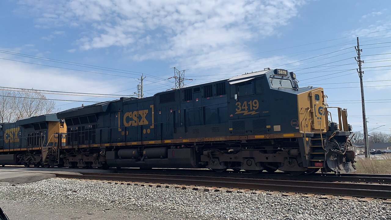 CSX Trains 3419 and 727 tear up the tracks