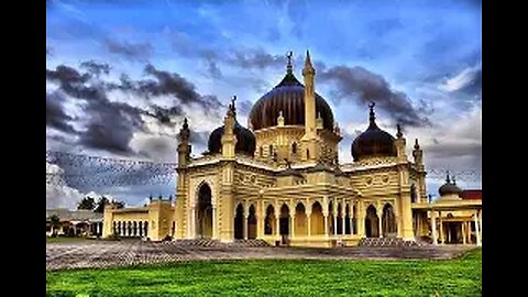 We are at War with the Islamic Faith, you are naive if you don't believe it.
